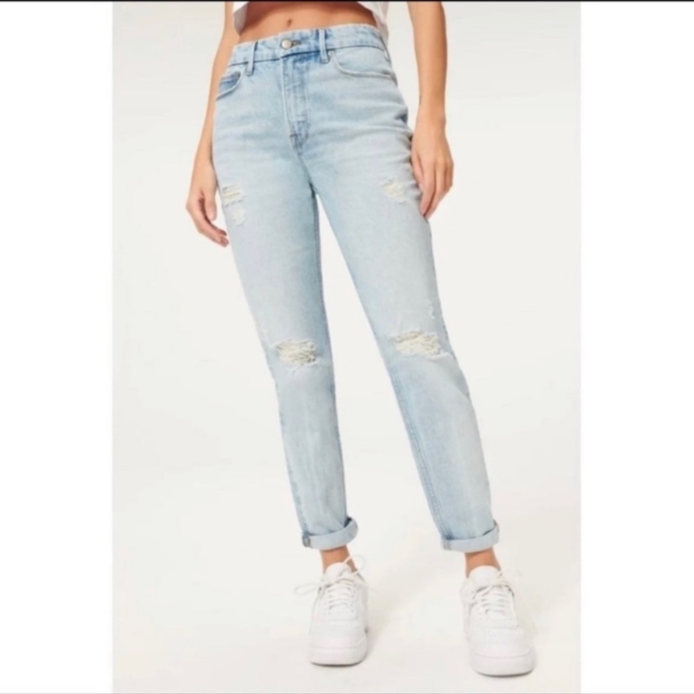 Good American Light Wash Distressed Jeans Size 4